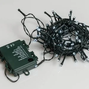 50 λαμπάκια LED σε σειρά μπαταρίας, 3,75 m, πράσινο καλώδιο, 8 προγράμματα, χρονοδιακόπτης, IP20, Ψυχρό Λευκό